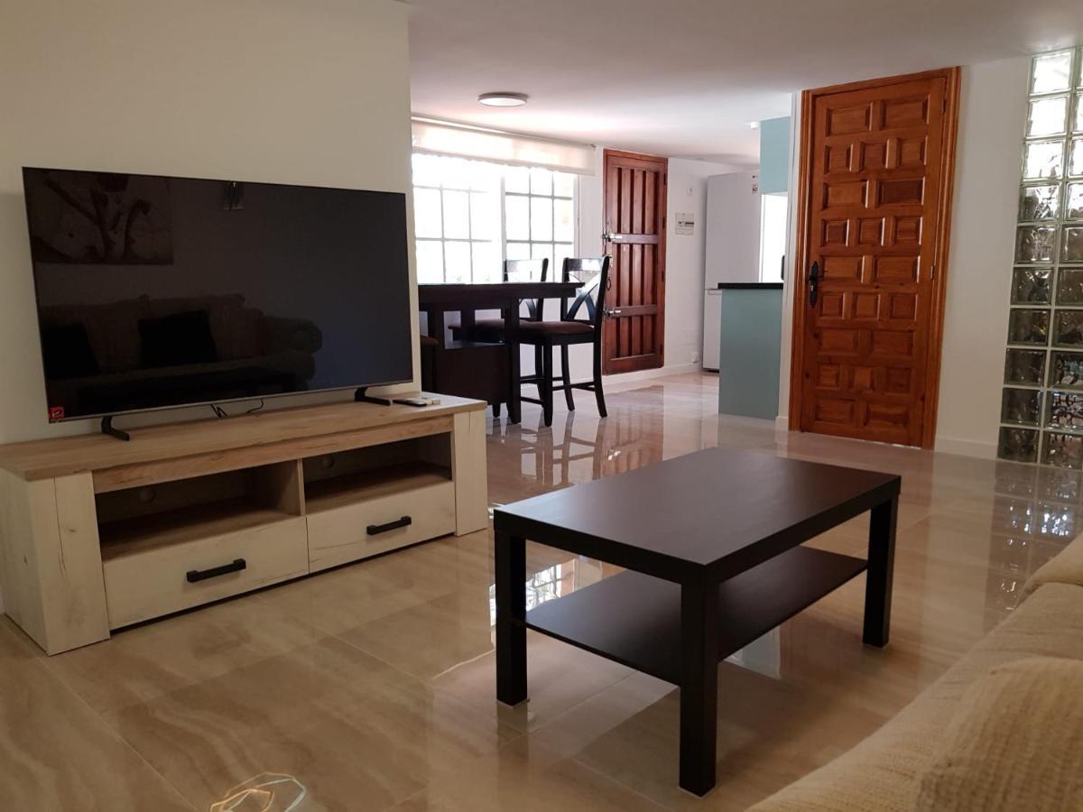 Deluxe Studio Athos 50 Mp Garden Patio Benalmadena Golf & Beach Екстериор снимка